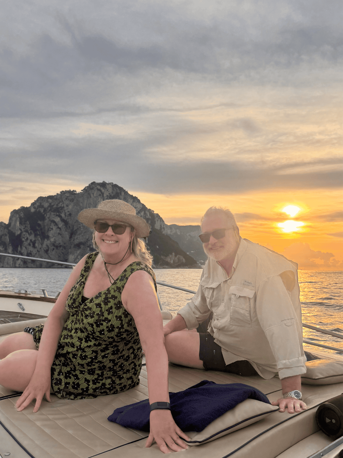 Sunny charter - Sunset