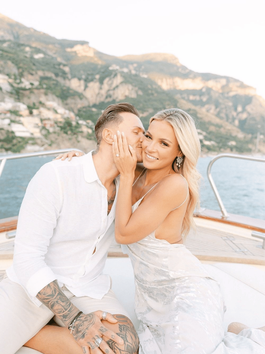 Sunny Charter - Marriage proposal