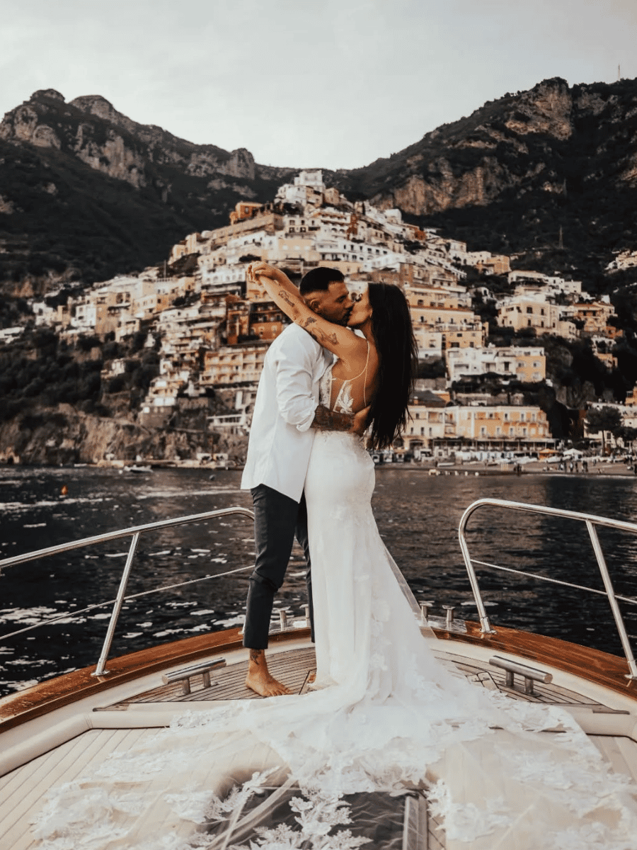 Sunny Charter - Marriage proposal