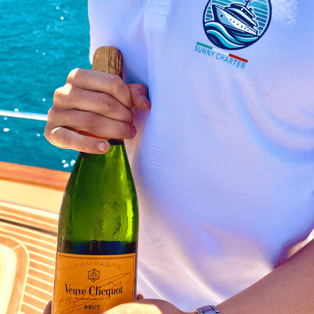 Sunny Charter - About us