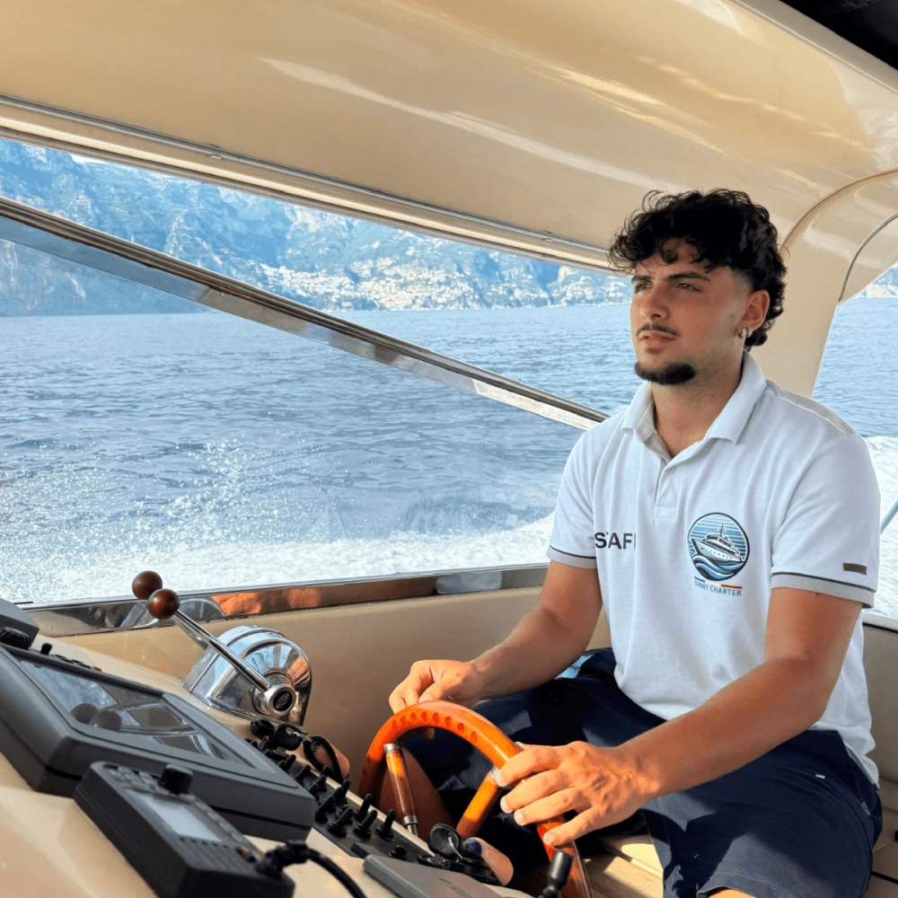 Sunny Charter - About us